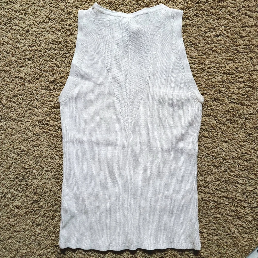 NWOT White House Black Market Sweater Tank Size Small Color white - Picture 7 of 13